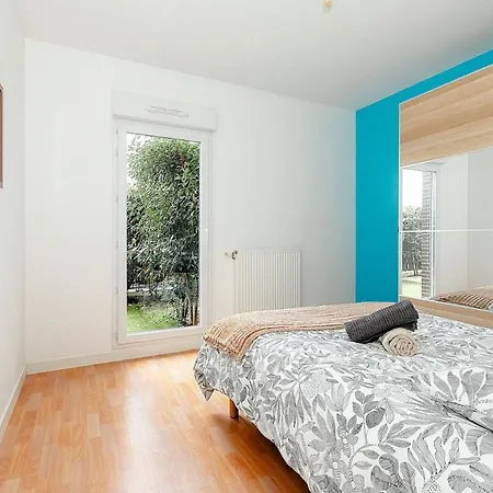 Escapade A Meaux-terrasse Et Proche De Disneyland شقة